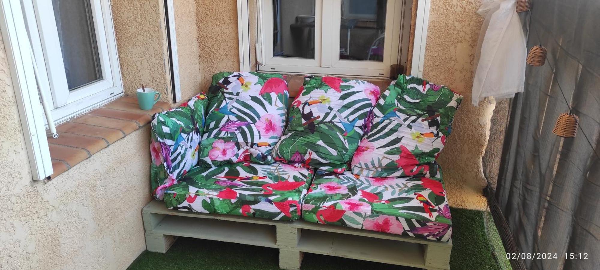 Appartement Avec Terrasse Narbonne Dış mekan fotoğraf